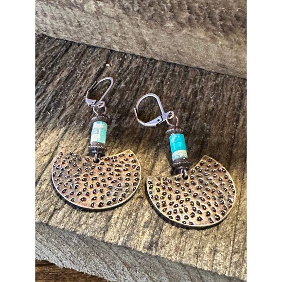Boho Vintage Chic Southwestern Copper Dangle Wire Earrings, Turquoise Stone, Gi - Picture 5 of 10